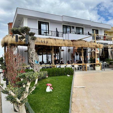 Hotel Saly Durrës Exteriér fotografie