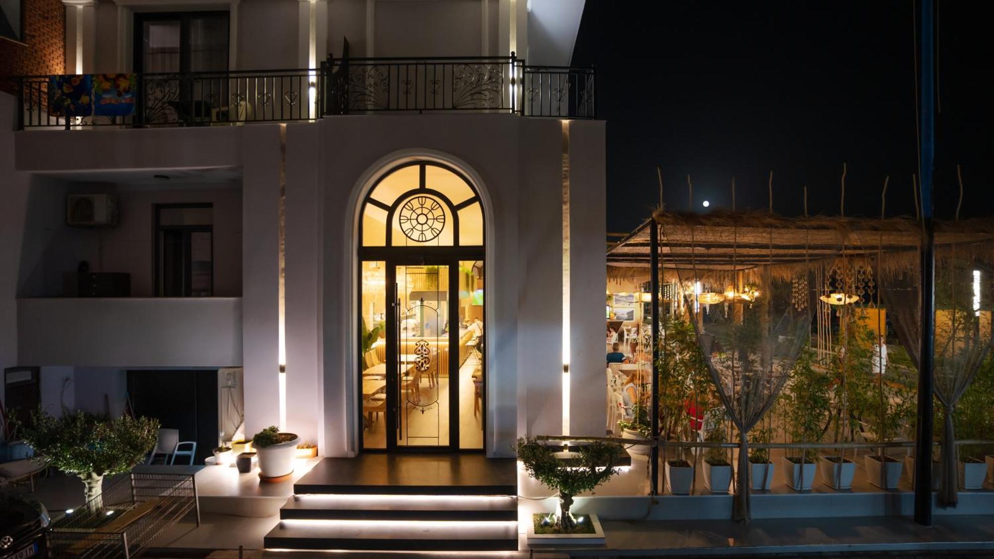 Hotel Saly Durrës Exteriér fotografie