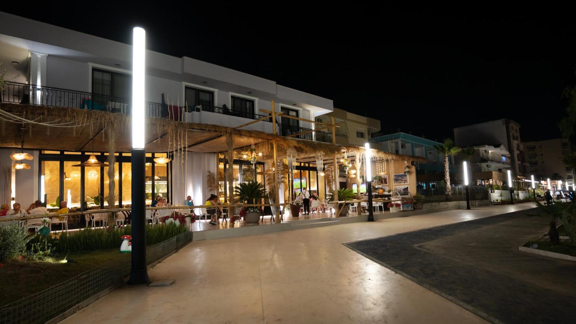 Hotel Saly Durrës Exteriér fotografie