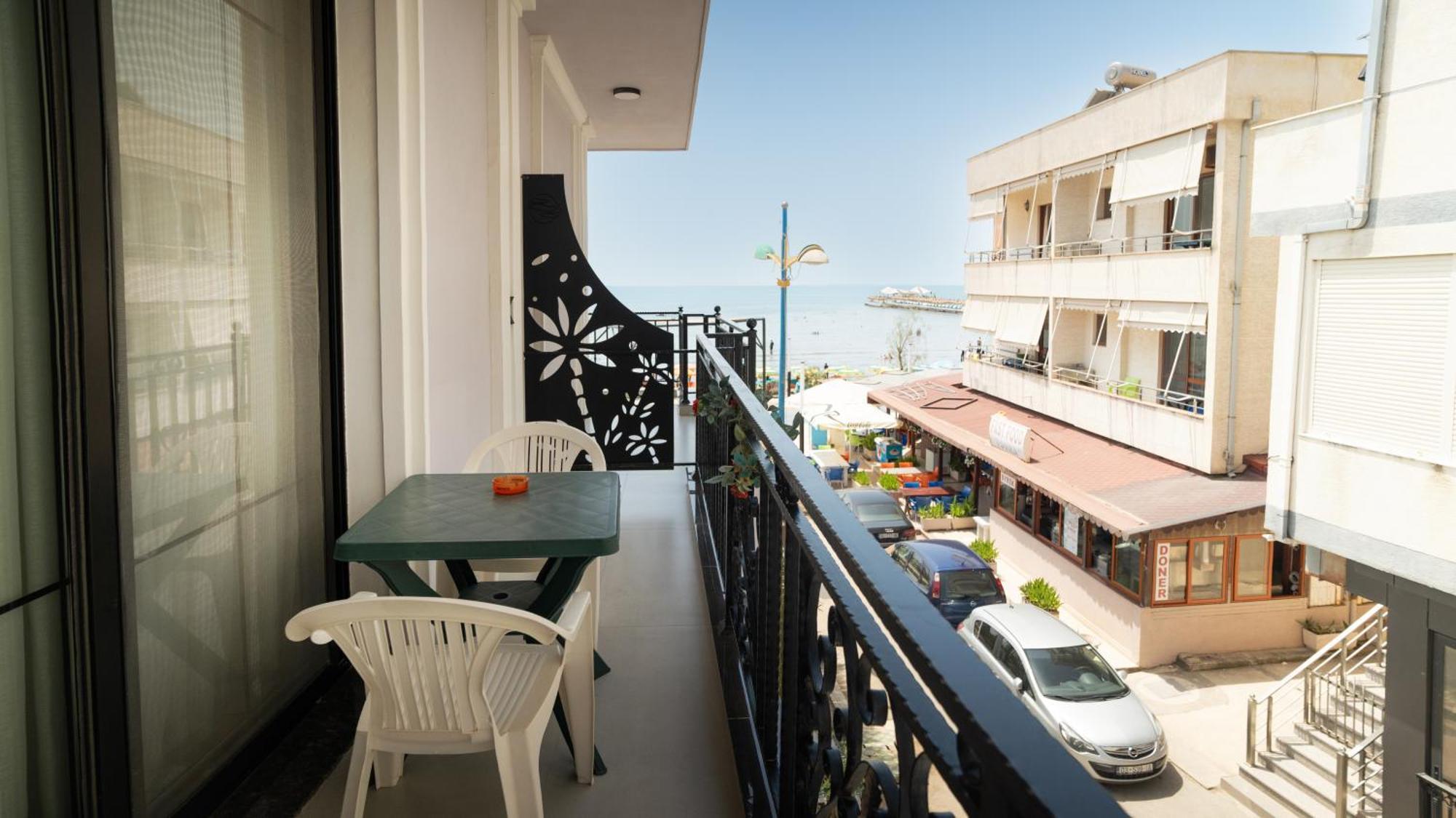 Hotel Saly Durrës Exteriér fotografie