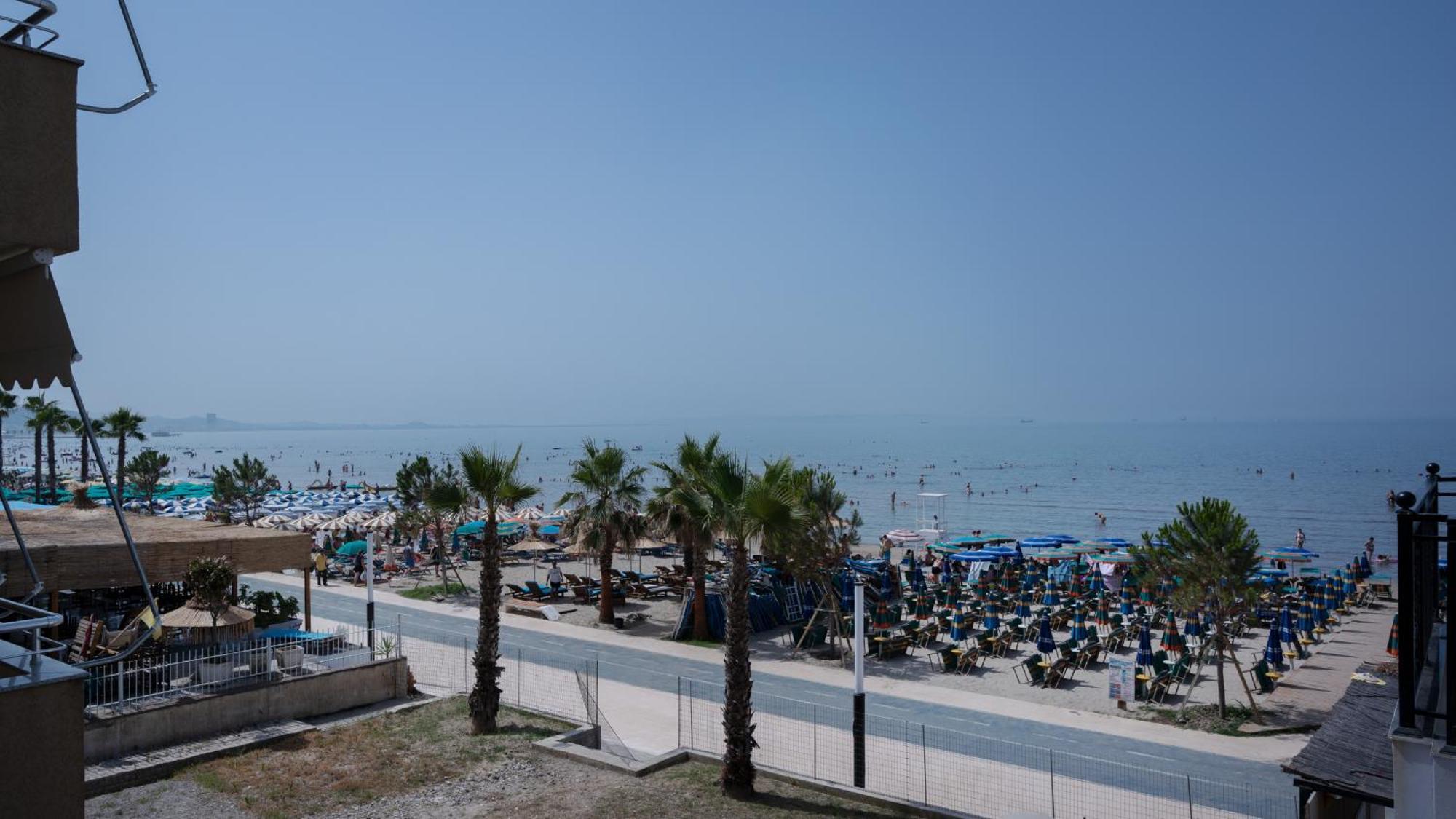 Hotel Saly Durrës Exteriér fotografie